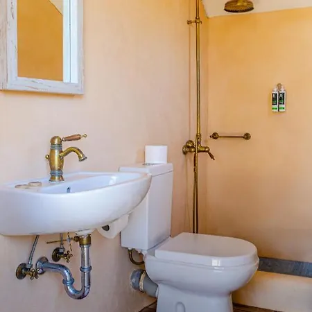 Villa Calmea Seafront - Secluded