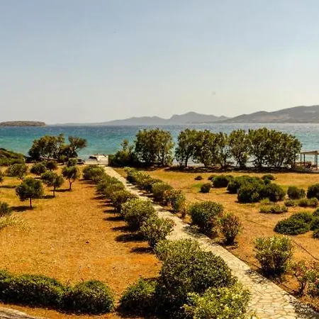 Villa Calmea Seafront - Secluded *