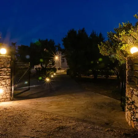 Villa Calmea Seafront - Secluded Aliki (Paros)