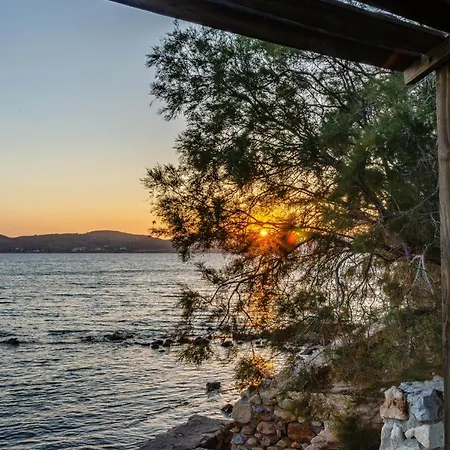 Calmea Seafront - Secluded Villa Aliki (Paros)