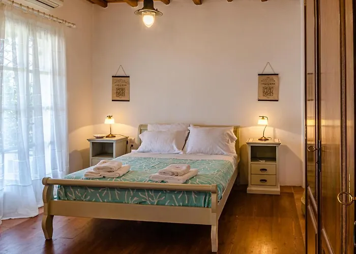 Calmea Seafront - Secluded فيلة *