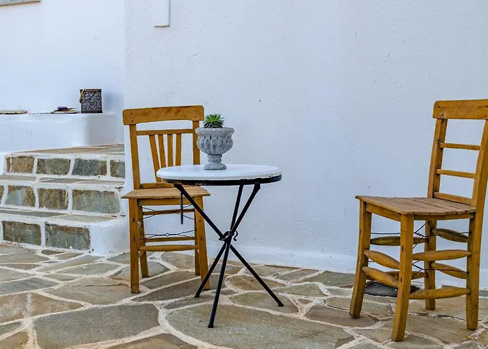 Vila Calmea Seafront - Secluded *